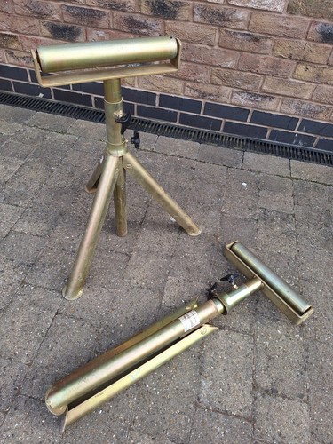 Roller trestle stand - ,